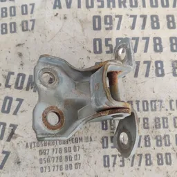 Дверна завіса Geely MK (06-14) 1.5 передня ліва OEM 110601