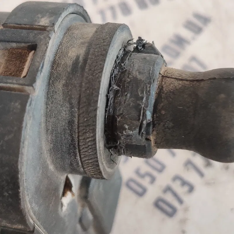 Коректор фар VW Jetta (10-18) OEM 0307851305 321941295a
