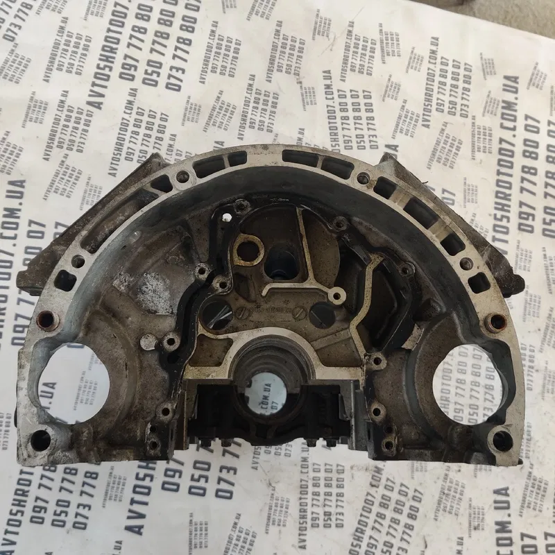 Блок двигуна Mercedes-Benz CLS w219 (04-10) OEM r1570103600