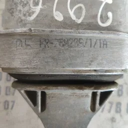 Подушка двигуна VW Golf 4 (97-06) передня OEM 1J0199851 фото 3