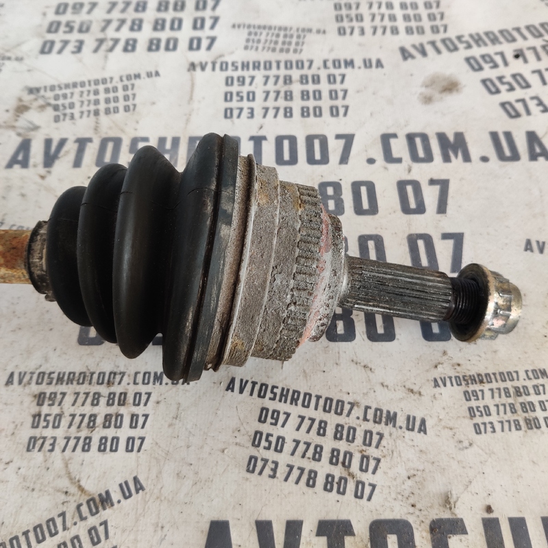 Привід Geely MK 06-16 1.5 бенз передній права OEM 1014001886 фото 2