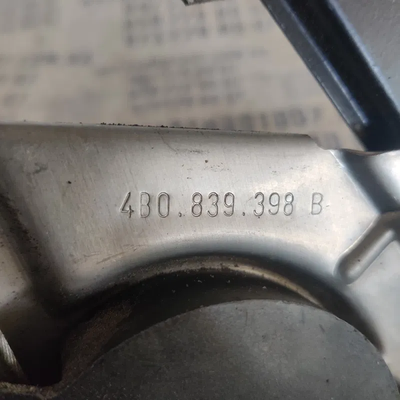 Склопідіймач Audi A6 C5 (97-05) задній правий OEM 4b0839398b