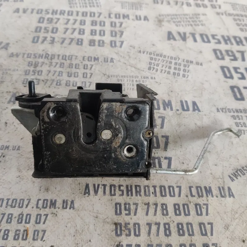 Замок дверей Hyundai Accent 3 (05-11) зад. прав. OEM a045035