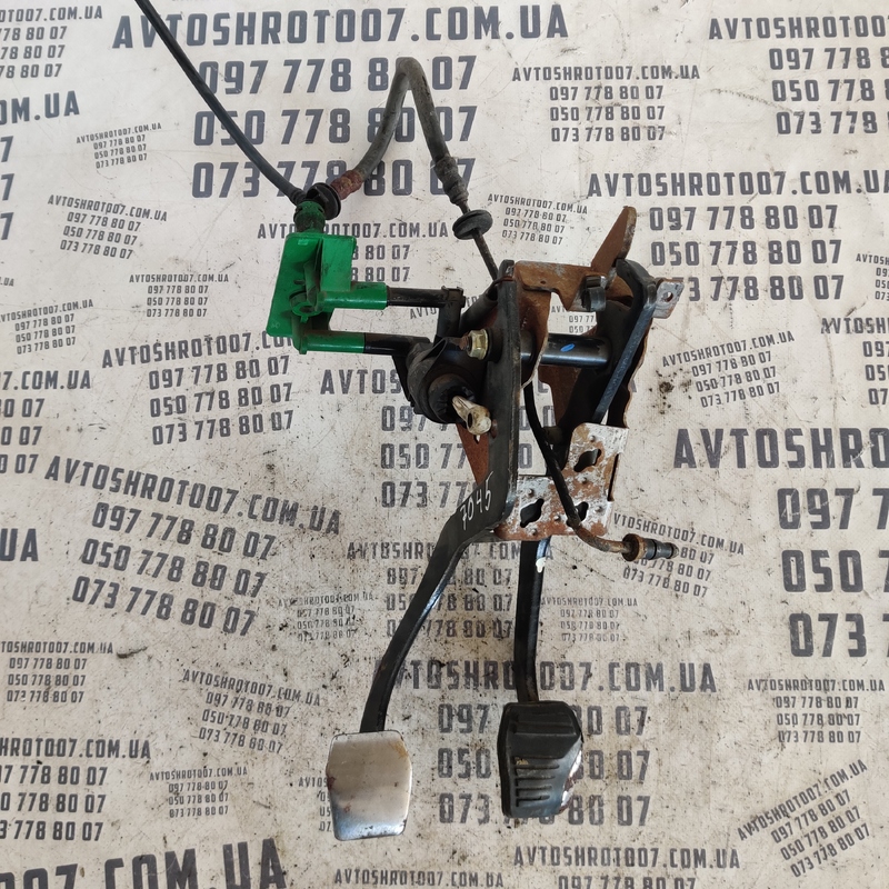 Блок педалей Ford Focus MK1 (98-04) OEM 98ab2450