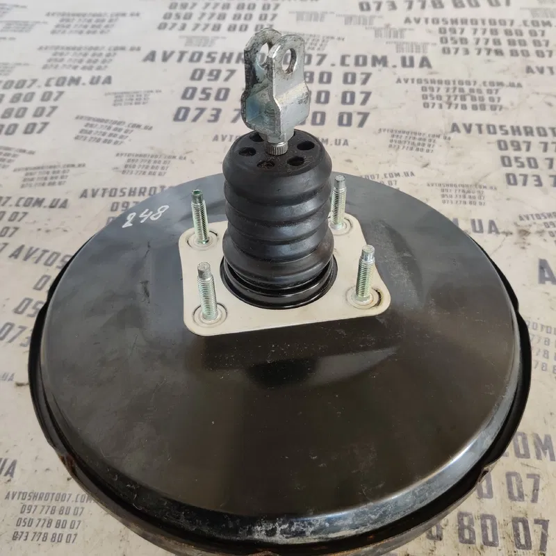 Підсилювач гальм Hyundai Santa Fe 12-18 2.4 OEM 585004z800