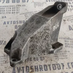 Кронштейн двигуна Audi A4 B5 (94-01) лівий OEM 8d0199307 фото 3