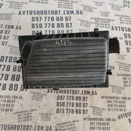 Корпус повітряного фільтра Opel Vectra B 95-02 OEM 90499599