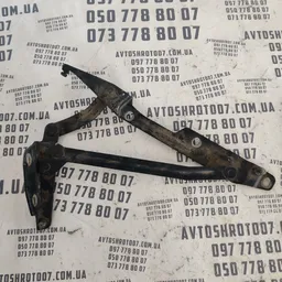Петля капоту Audi A8 D2 (94-02) ліва OEM 4A5827499A