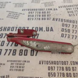 Петля капоту Audi A6 C5 (97-05) ліва OEM 4b0823301d