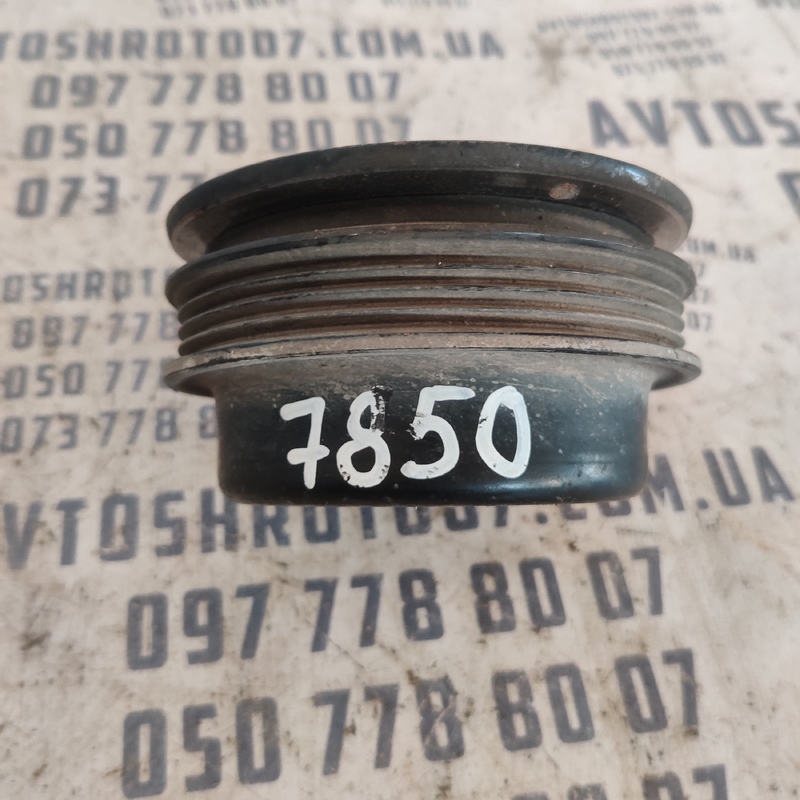 Шків коленвалу BMW 316i E36 (90-00) 1.6i OEM 1727375