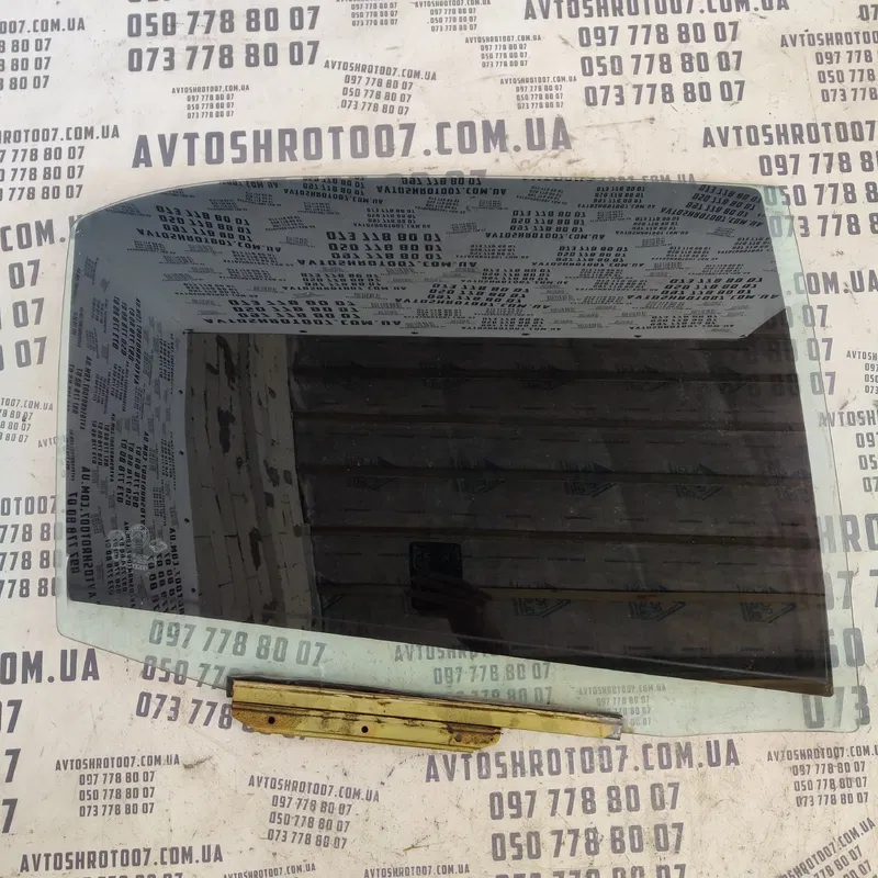 Скло дверей Geely MK (06-14) 1.5 зад. праве OEM VA1020801001
