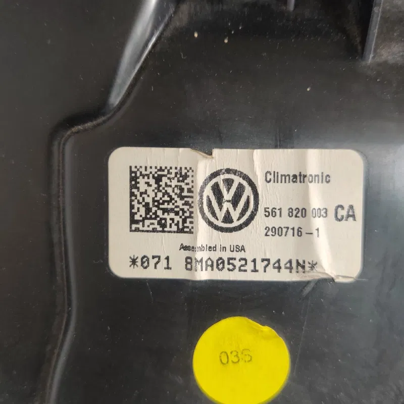 Корпус пічки Volkswagen Passat B8 USA (11-19) 561820003
