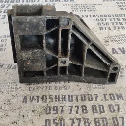 Кронштейн двигуна Renault Scenic 1 (96-03) OEM 7700271173 фото 5