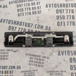 Плафон підсвітки Audi A6 C5 (97-05) задній OEM 4b0947111 фото 2