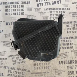 Корпус повітряного фільтра Hyundai Santa Fe 12-18 281102p300 фото 2