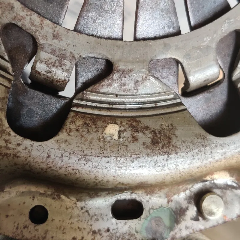 Комплект зчеплення Skoda Fabia 2 (07-14) 1.4 OEM 320033910