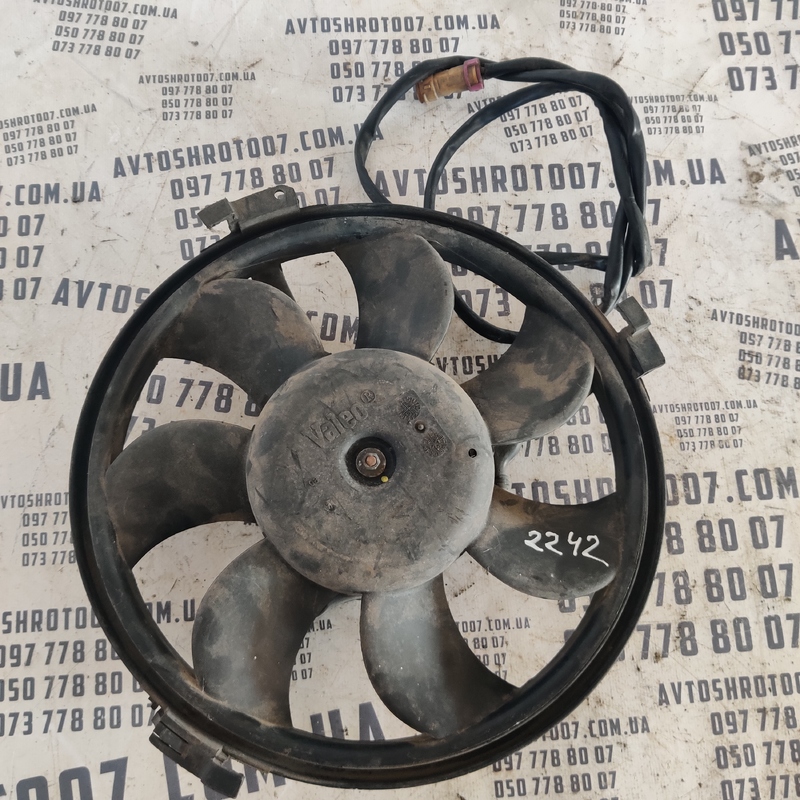 Вентилятор радіатора Volkswagen Passat B5 OEM 849354v