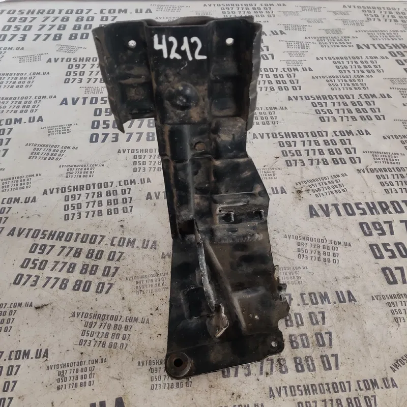 Кронштейн Блока АБС Audi A8 D2 OEM 4D0614119G
