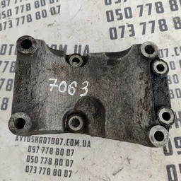 Кронштейн компресора Ford Transit OEM 98ff19d624ab