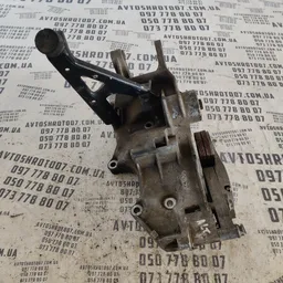 Кронштейн генератора Volkswagen Passat B5 OEM 06B903143N фото 3
