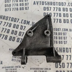 Кронштейн компресора VW Passat B5 (96-05) OEM 059260885F фото 2