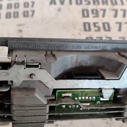 Плафон підсвітки Audi A6 C5 (97-05) задній OEM 4b0947111 фото 3