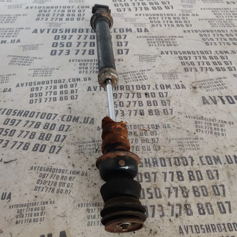 Амортизатор задній Opel Vectra B (95-02) OEM 563610