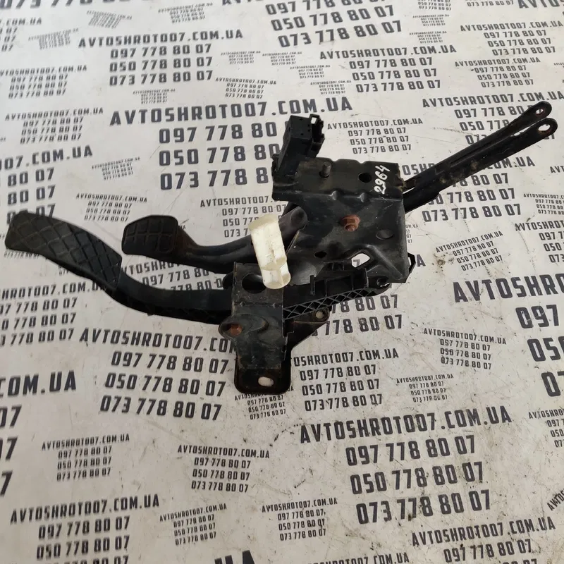 Педаль гальма Skoda Octavia Tour (96-10) OEM 1J1721130B