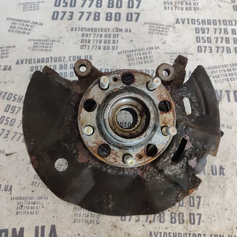 Цапфа Hyundai Santa Fe 12-18 2.4 ліва OEM 5077888BJ