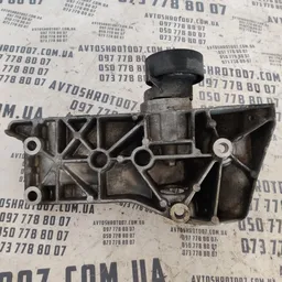 Кронштейн генератора Skoda Fabia 2 (07-14) OEM 036145169G фото 2