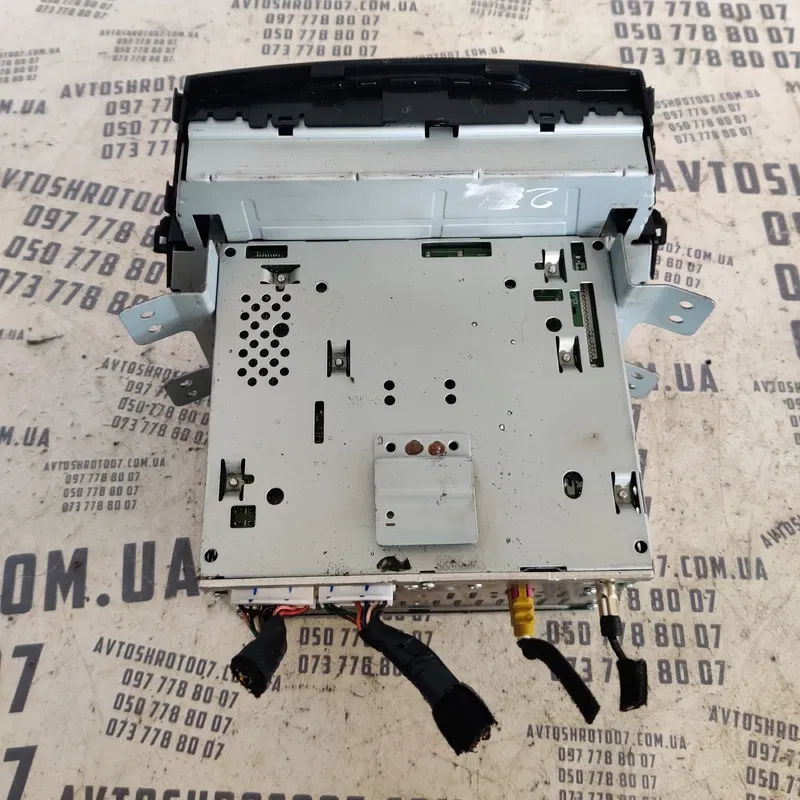 Магнітола Hyundai Santa Fe 12-18 2.4 Gdi Бензин OEM 61014035
