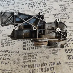 Кронштейн генератора Volkswagen Passat B5 OEM 06B903143N фото 2