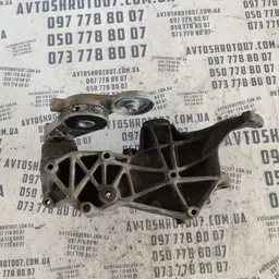 Кронштейн генератора VW Passat B5 (96-05) OEM 058145523e фото 1