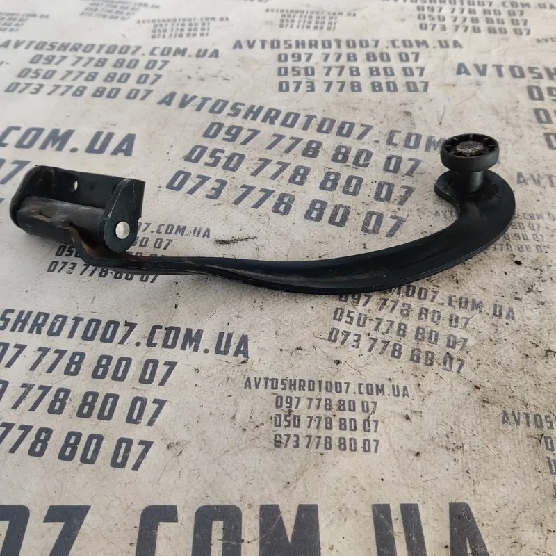 Ролик бокової двері Fiat Doblo OEM 058dt171 040308289
