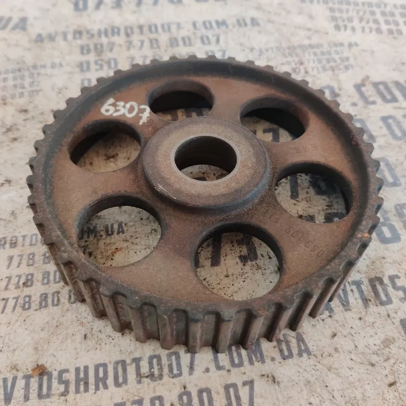 Шків розпредвалу Volkswagen T4 OEM 69109111