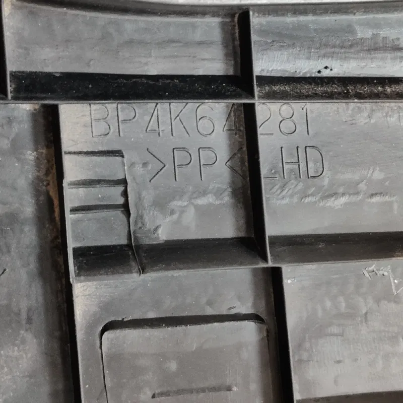 Накладка салону Mazda 3 BK OEM bp4k64281