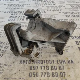 Подушка двигуна Opel Vectra B (95-02) 90495514