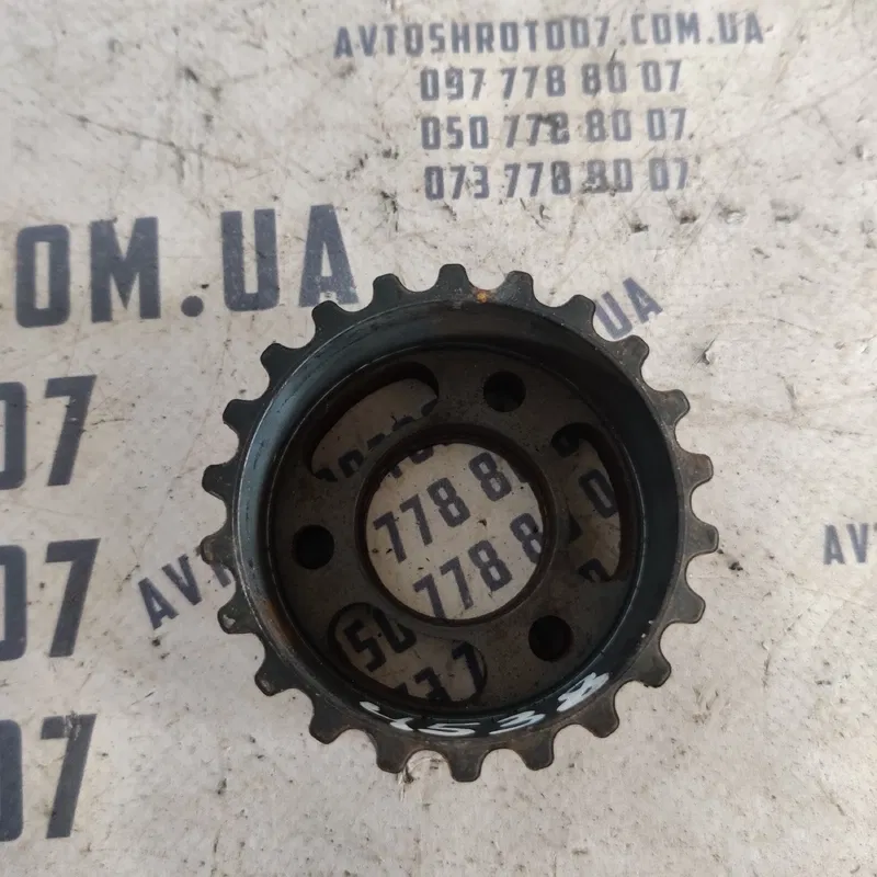 Шків коленвалу Volkswagen Passat B5 (96-05) OEM 03L130111E