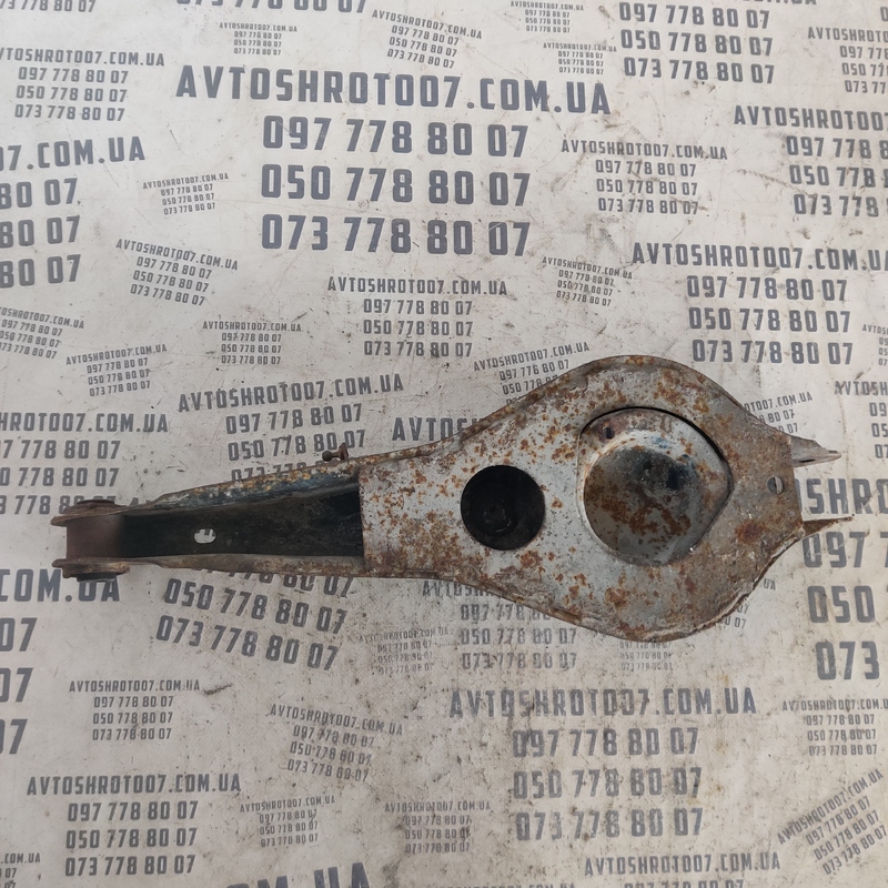Ричаг Jaguar X-Type 01-09 2.1 V6 зад. прав. OEM 1x435k652ab