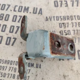 Дверна завіса Geely MK (06-15) 1.5 бенз зад ліва OEM A045938 фото 2