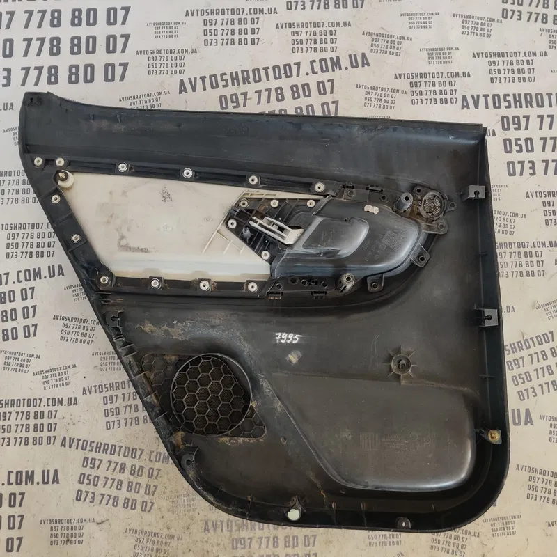 Карта дверна Skoda Fabia 2 (07-14) задня права OEM 5j6867212
