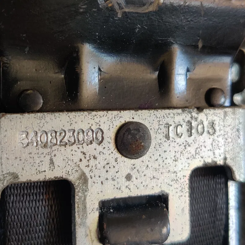 Ремінь безпеки Hyundai Santa Fe 12-18 2.4 пр. 888204z500