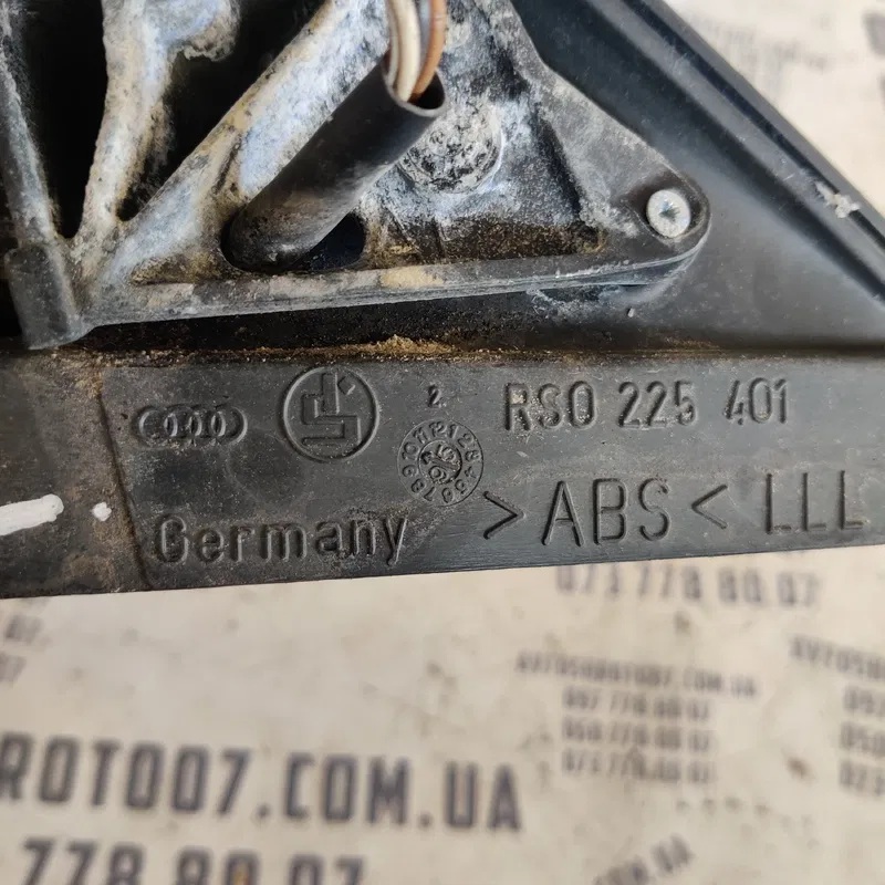 Дзеркало Audi A4 B5 (94-01) ліве OEM rs0225401