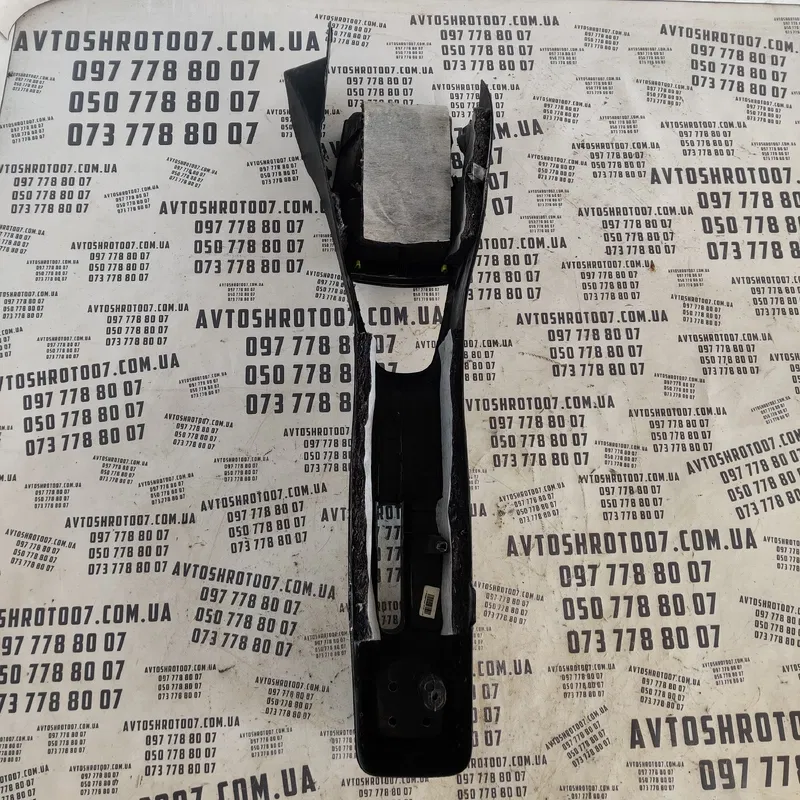 Консоль центральна Geely MK (06-14) 1.5 бенз OEM 1803565
