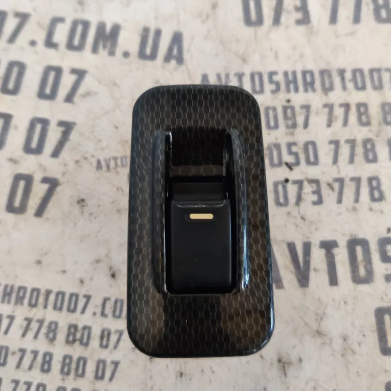 Кнопка склопідіймача Geely MK (06-15) 1.5 задня OEM 574008