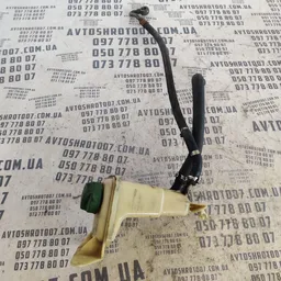 Бачок насосу ГУР Volkswagen Passat B5 (96-05) OEM 8D0422373C