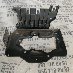 Крепіж аккумулятора Opel Vectra B (95-02) OEM 90569751