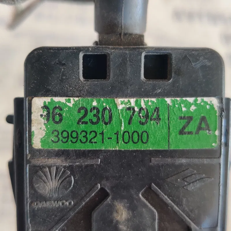Перемикач підрульовий Daewoo Lanos лівий OEM 96230794