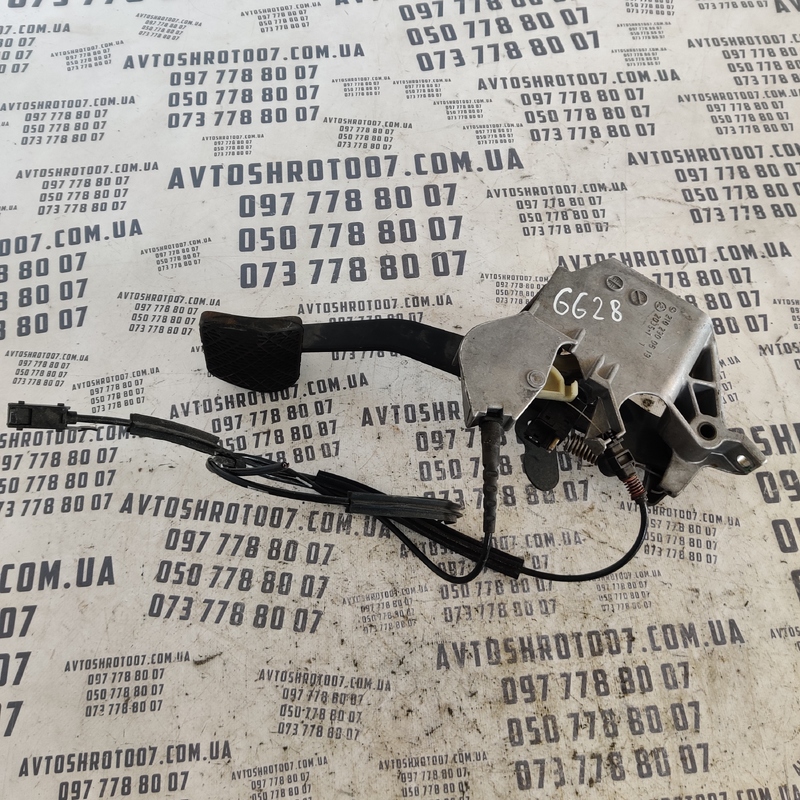 Педаль гальма Mercedes E-Class W210 (95-03) OEM 2102900619 фото 2