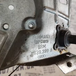 Склопідіймач Audi A4 B5 задній лівий OEM 8D0839399A фото 3